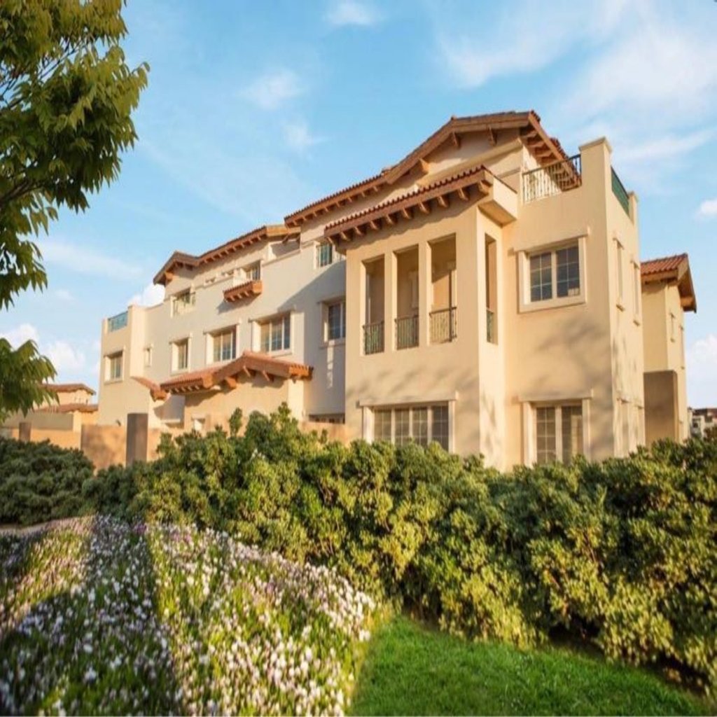 Hyde park new cairo live photos _page-0003